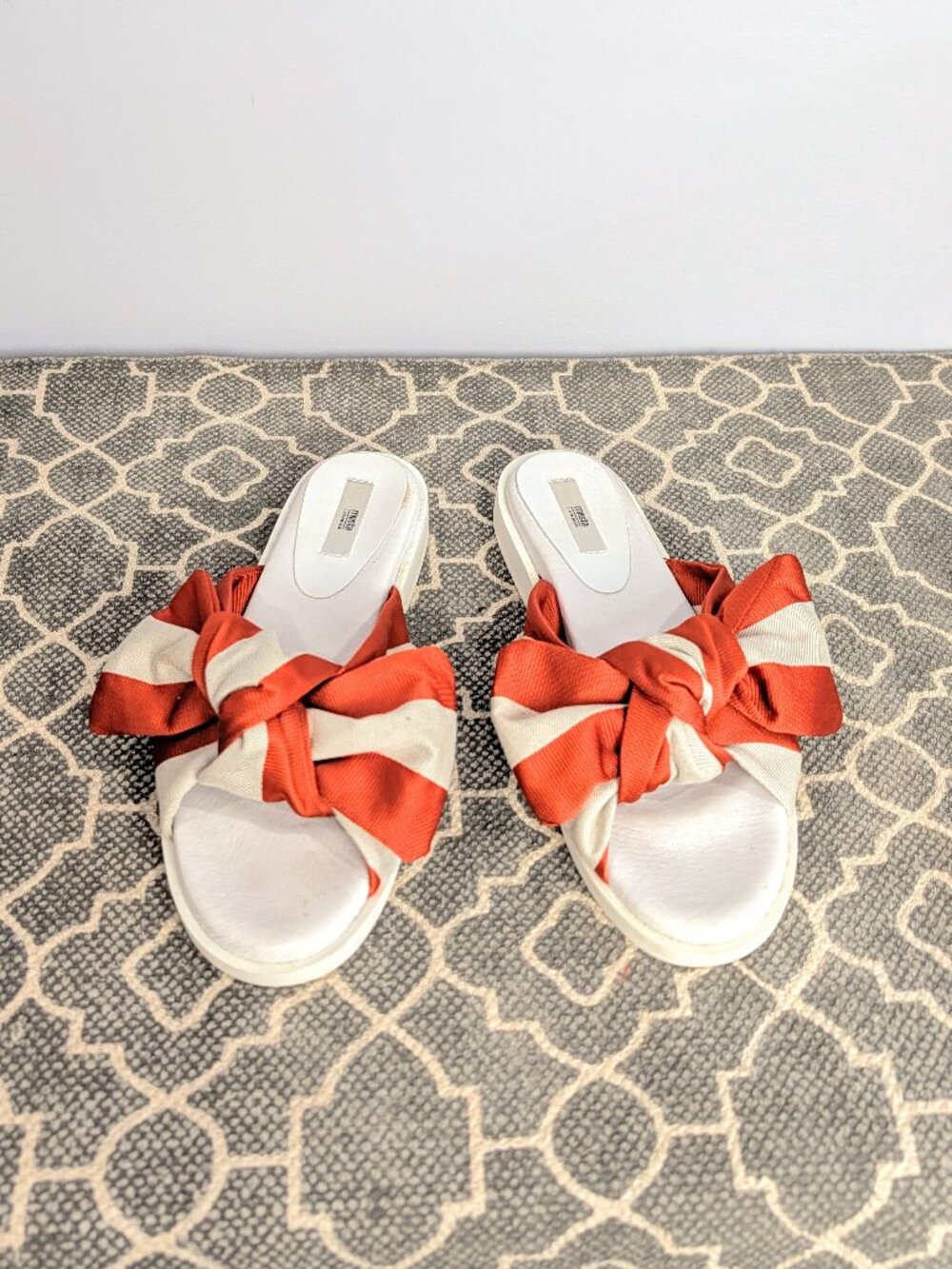 MIISTA LONDON Bow Slides Sandals Sz 10/40